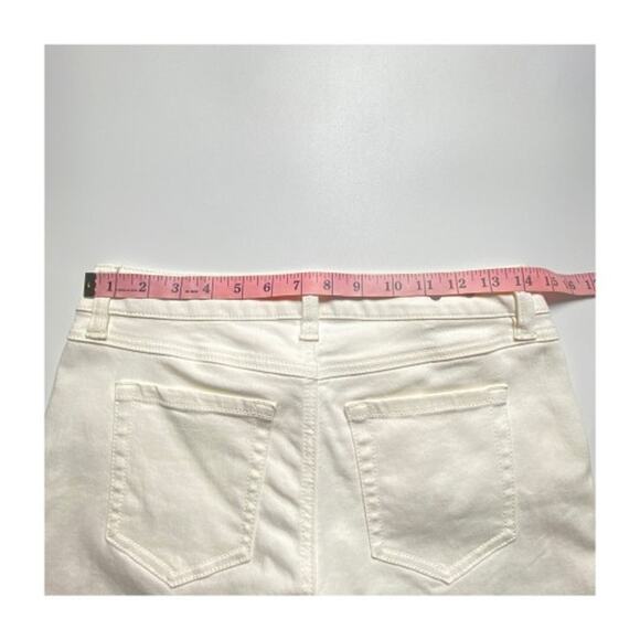 Cabi Slim Boyfriend Jeans Cream Embroidered Floral Style 5490 Size 2 - Picture 12 of 12
